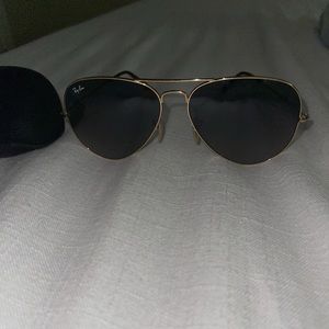 Ray Ban aviator gradient gold